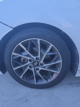 Used 2020 Hyundai Elantra Limited w/ Cargo Package (C1) image 8