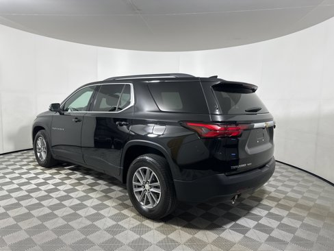 Used 2022 Chevrolet Traverse LT image 5