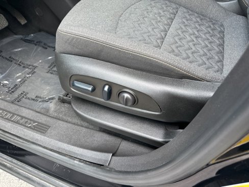 Certified 2023 Chevrolet Equinox LT image 10