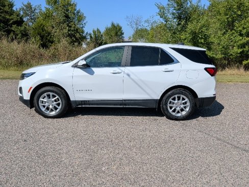 Certified 2024 Chevrolet Equinox LT image 2