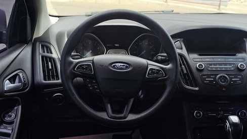 Used 2016 Ford Focus SE image 16