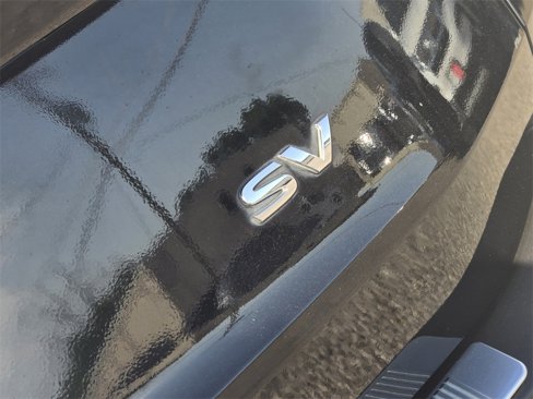 Used 2021 Nissan Rogue SV w/ Premium Package image 9