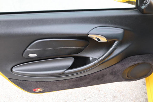 Used 2001 Porsche Boxster image 12
