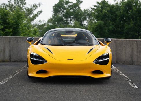New 2025 McLaren 750S image 3