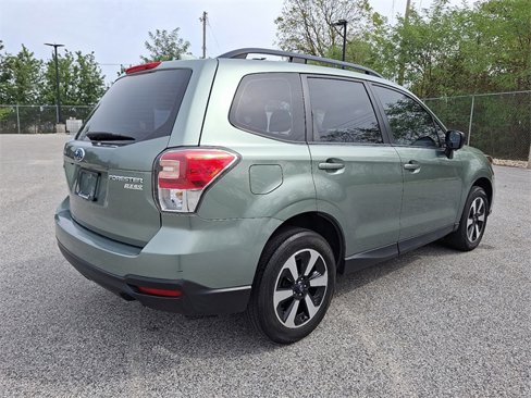 Used 2017 Subaru Forester 2.5i w/ Alloy Wheel Package image 10