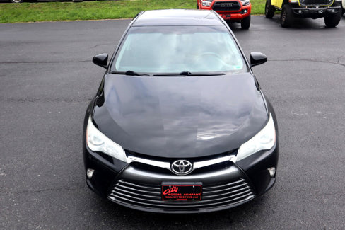 Used 2015 Toyota Camry LE image 4