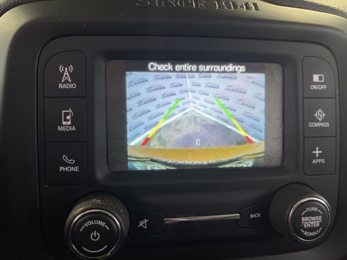 Used 2017 Jeep Renegade Altitude image 20