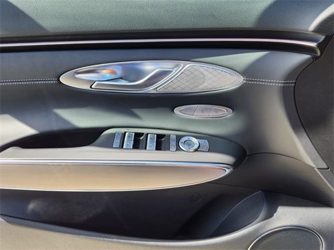 New 2026 Genesis GV70 2.5T Select image 15