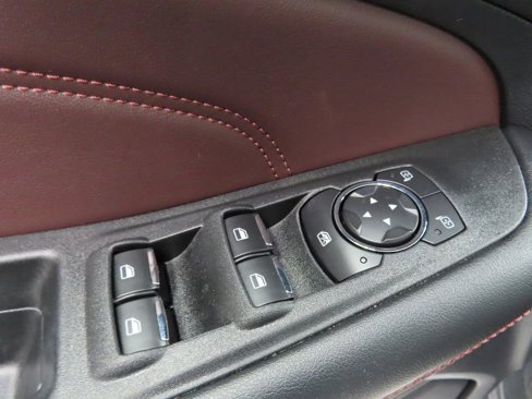 Used 2022 Ford Edge Titanium w/ Equipment Group 301A image 54