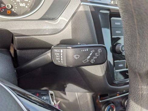 Certified 2021 Volkswagen Tiguan S image 29