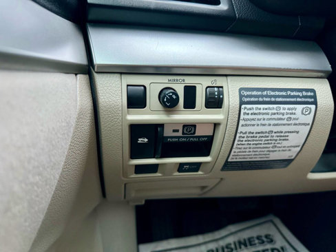 Used 2011 Subaru Outback 2.5i image 22