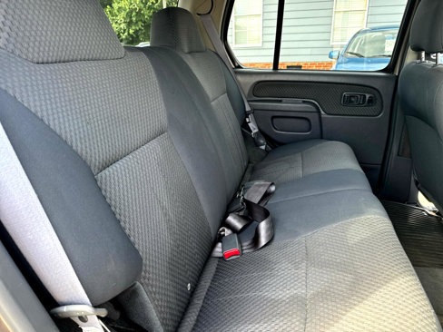 Used 2004 Nissan Xterra XE image 20