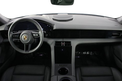 Certified 2022 Porsche Taycan image 11