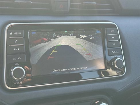 New 2025 Nissan Versa SV image 3