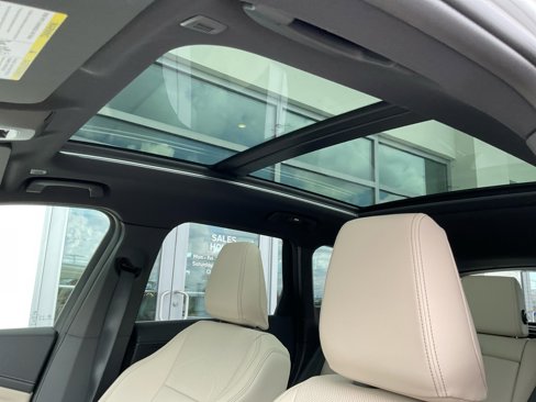 New 2025 BMW X1 xDrive28i w/ Technology Package image 21