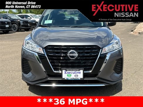 New 2025 Nissan Kicks Play S image 6