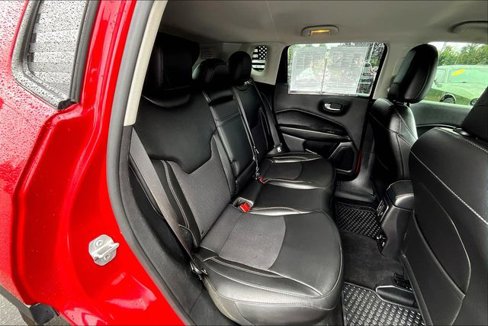 Used 2019 Jeep Compass Latitude w/ Popular Equipment Group image 24