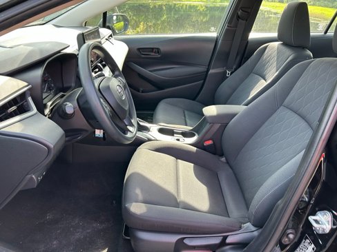 Used 2023 Toyota Corolla LE image 13
