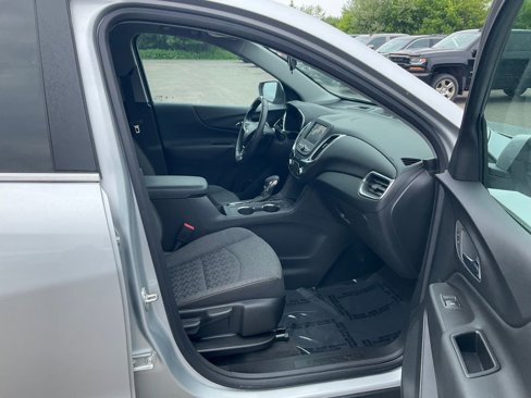 Used 2022 Chevrolet Equinox LT image 19