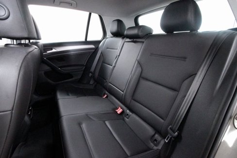 Used 2016 Volkswagen e-Golf SEL Premium w/ Driver Assistance Package image 31