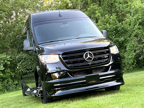 Used 2023 Mercedes-Benz Sprinter 3500 image 23