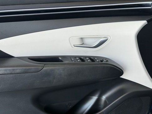 Used 2023 Hyundai Tucson SEL image 17