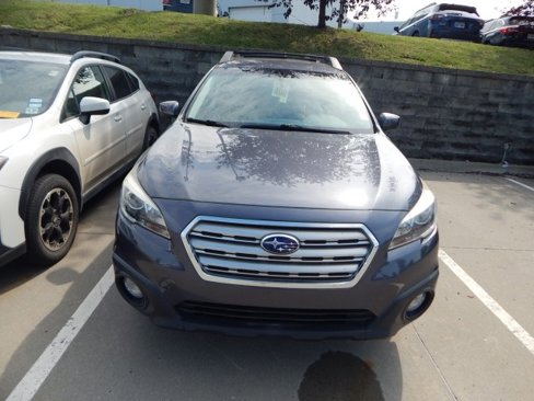 Used 2017 Subaru Outback 2.5i Premium image 2