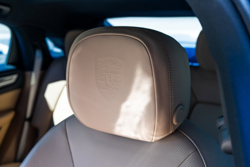 Used 2022 Porsche Cayenne S image 22