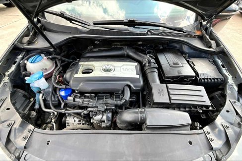 Used 2013 Volkswagen GTI 2-Door image 26