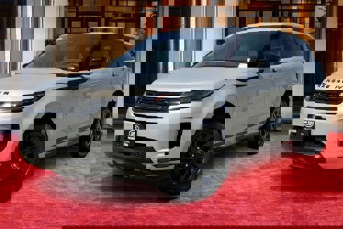New 2026 Land Rover Range Rover Evoque S image 1