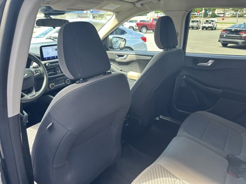 Used 2020 Ford Escape SE image 22