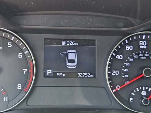 Certified 2020 Kia Forte LXS image 31