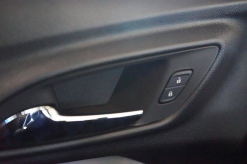 New 2025 Chevrolet Trax LT w/ Driver Confidence Package image 12