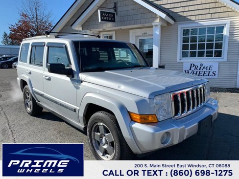 Used 2007 Jeep Commander Sport image 1