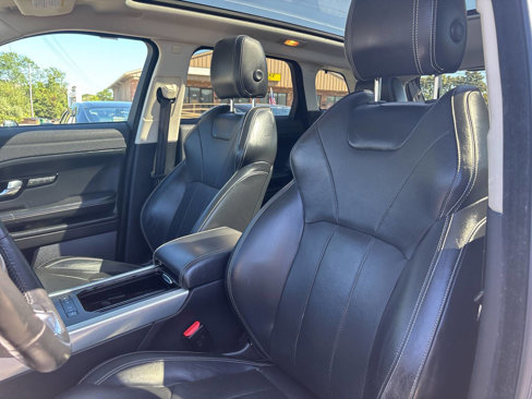 Used 2016 Land Rover Range Rover Evoque HSE image 14