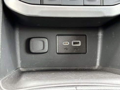 Used 2020 GMC Acadia SLE w/ Driver Convenience Package image 20