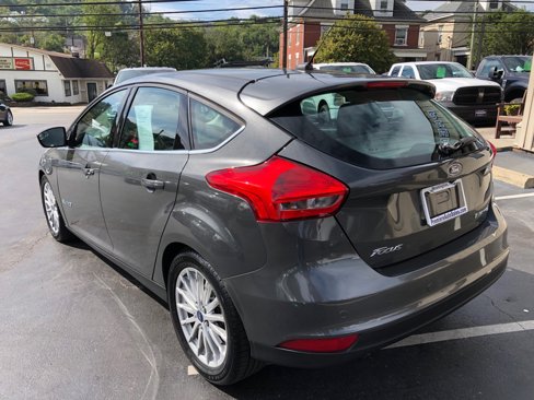 Used 2016 Ford Focus Electric Hatchback image 3