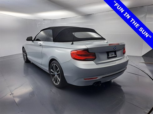 Used 2018 BMW 230i Convertible w/ Premium Package image 5