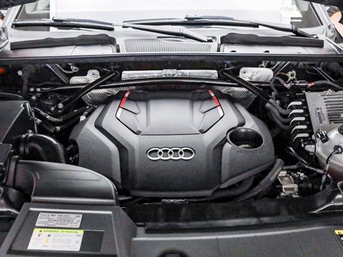 Used 2022 Audi SQ5 Premium w/ Convenience Package image 29