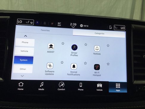 New 2025 Chrysler Pacifica Select image 32
