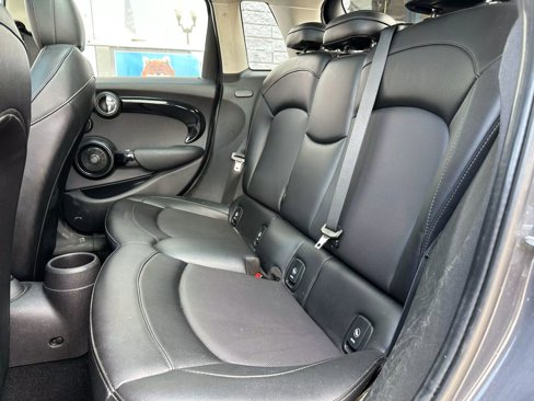 Used 2017 MINI Cooper S image 12
