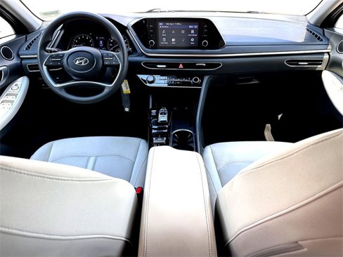 Used 2023 Hyundai Sonata SE w/ Cargo Package image 26