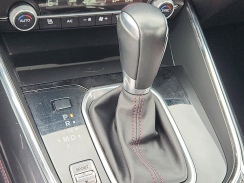 Used 2023 MAZDA CX-9 Carbon Edition image 16