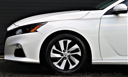 Used 2022 Nissan Altima 2.5 S image 10
