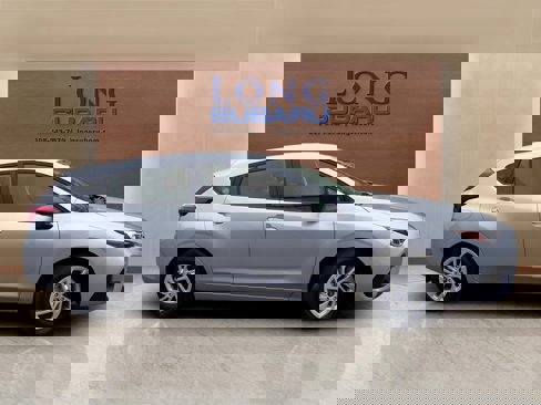 Certified 2025 Subaru Impreza 2.0i image 6