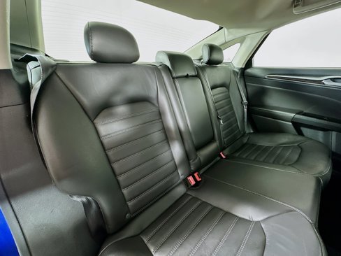 Used 2013 Ford Fusion SE image 25
