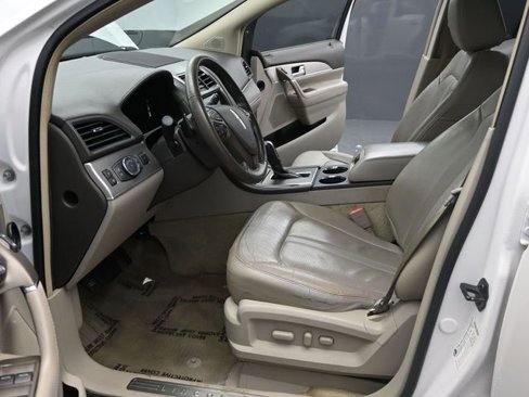 Used 2015 Lincoln MKX FWD image 14