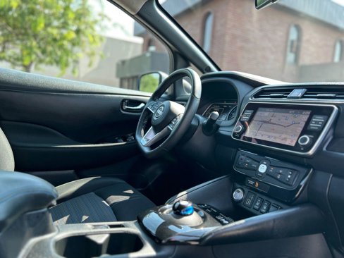 Used 2023 Nissan Leaf SV Plus image 14