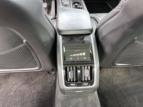 Used 2018 Volvo S90 T6 Inscription image 15