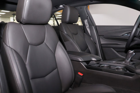 Used 2022 Cadillac CT4 Luxury w/ Sun And Sound Package image 15